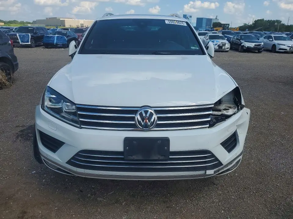 2017 VOLKSWAGEN TOUAREG WOLFSBURG  