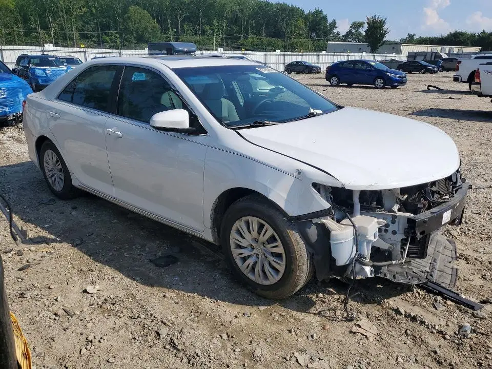 2012 TOYOTA CAMRY LE  