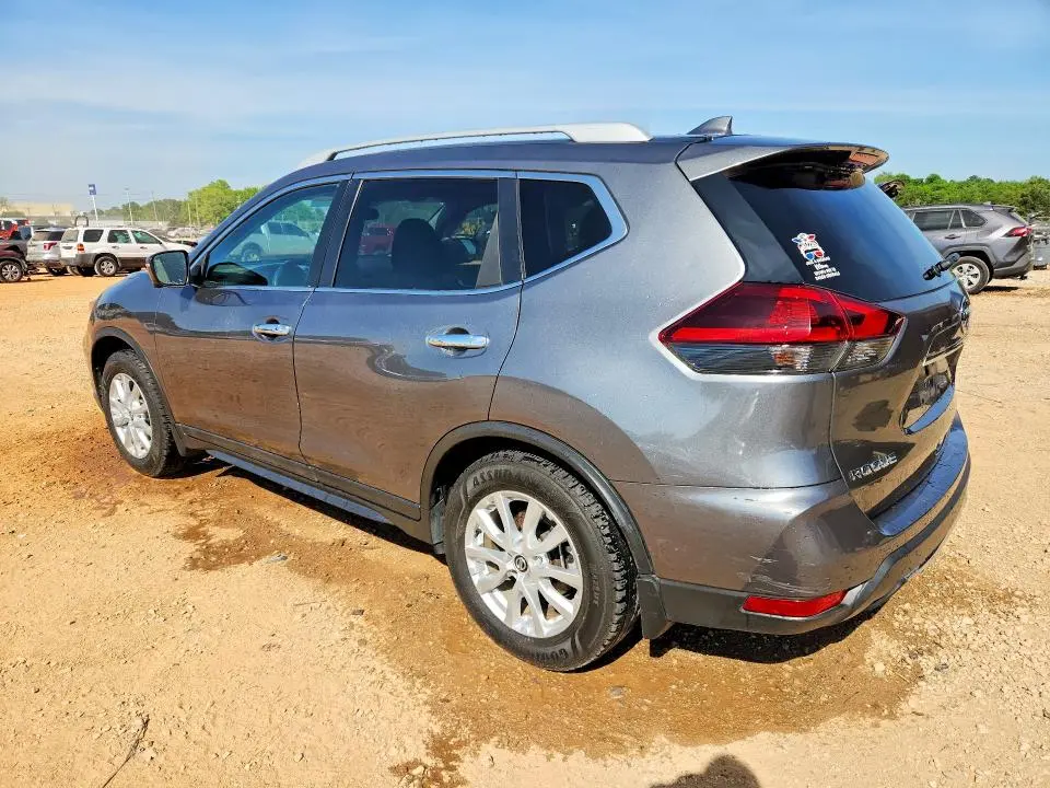 2018 NISSAN ROGUE SV  