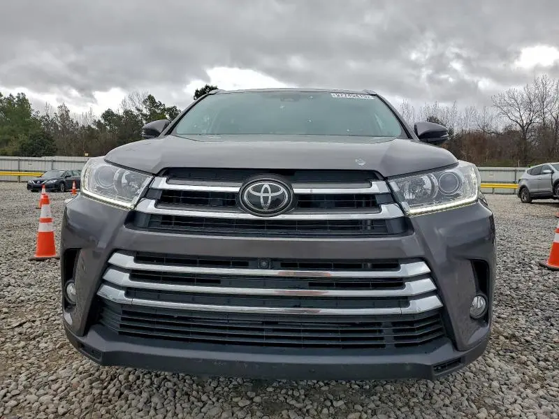 2018 TOYOTA HIGHLANDER LIMITED  