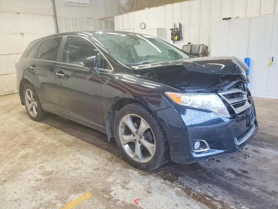 2013 TOYOTA VENZA XLE  