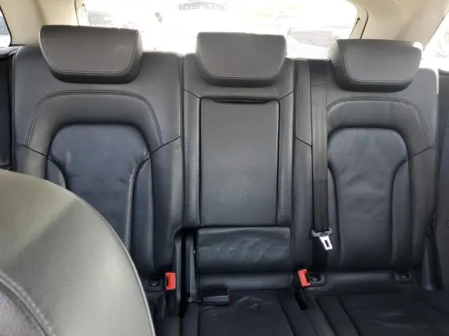 2010 AUDI Q5 PREMIUM PLUS  