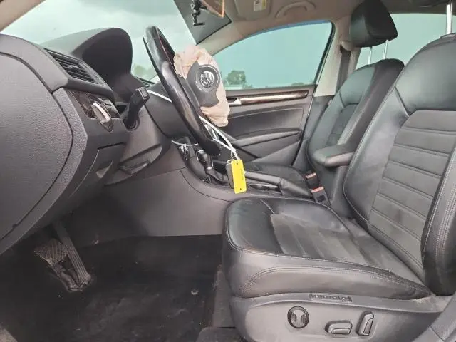 2015 VOLKSWAGEN PASSAT SEL