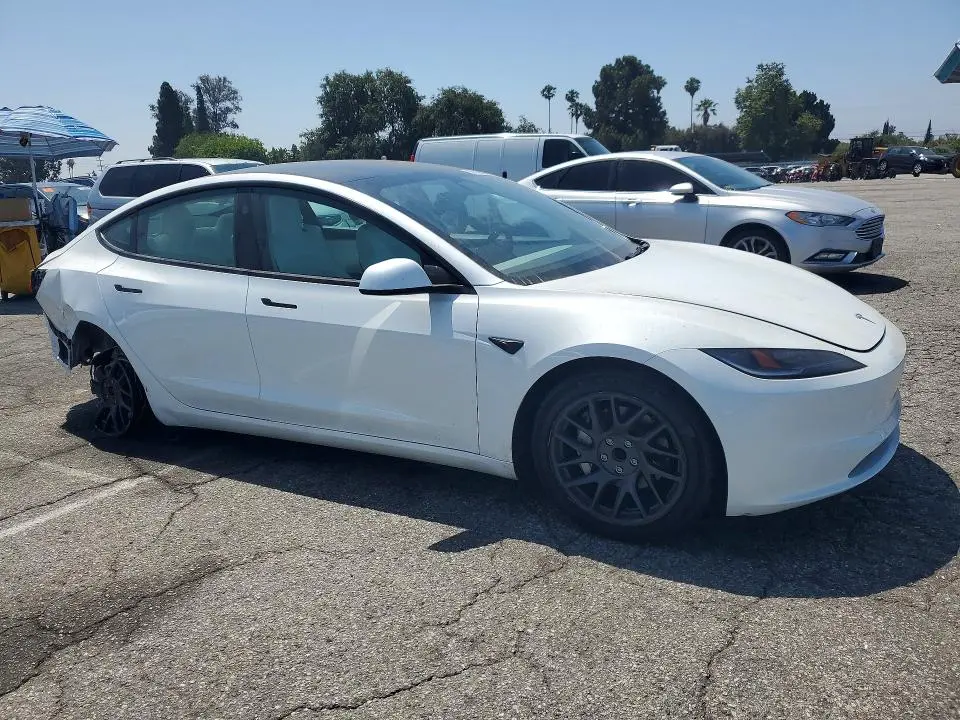 2024 TESLA MODEL 3   