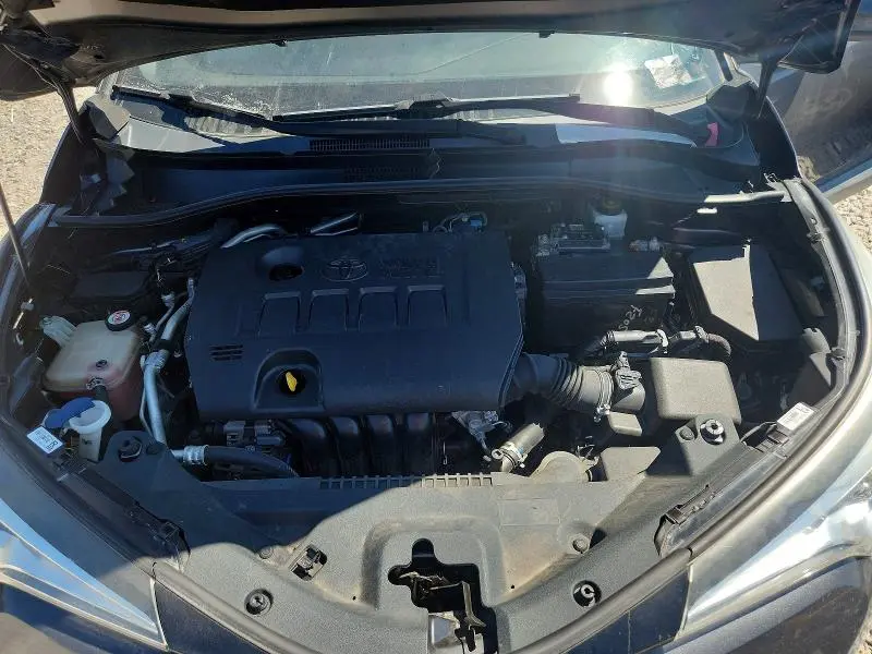 2018 TOYOTA C-HR XLE  