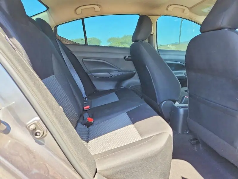 2020 NISSAN VERSA S  