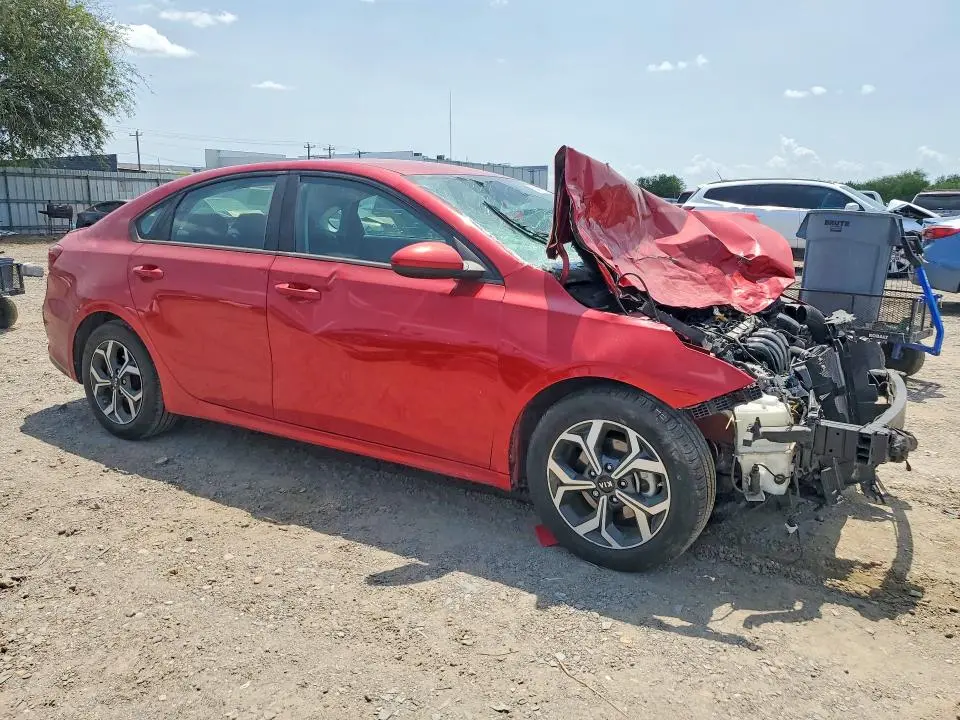 2021 KIA FORTE LXS  