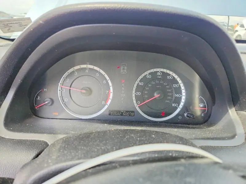 2011 HONDA ACCORD LX  