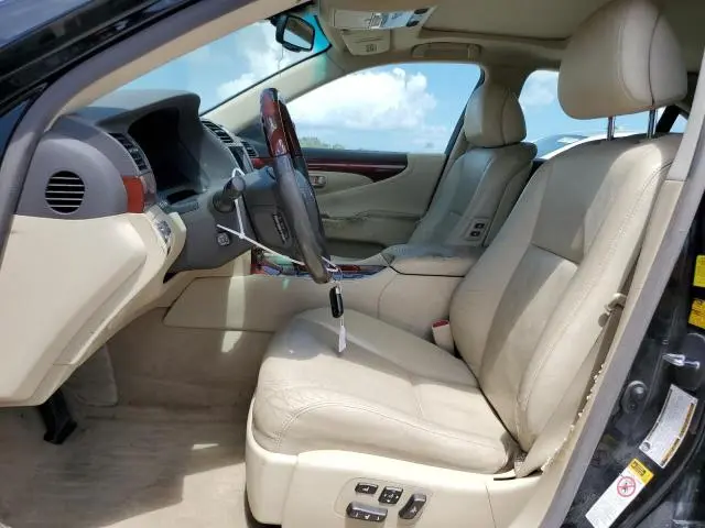 2010 LEXUS LS 460  