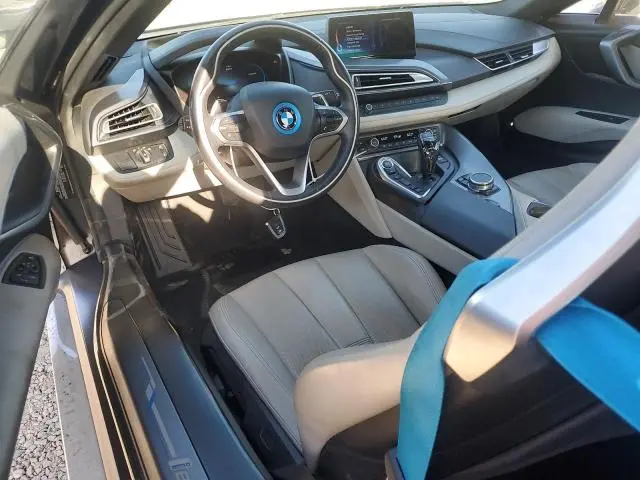 2015 BMW I8   