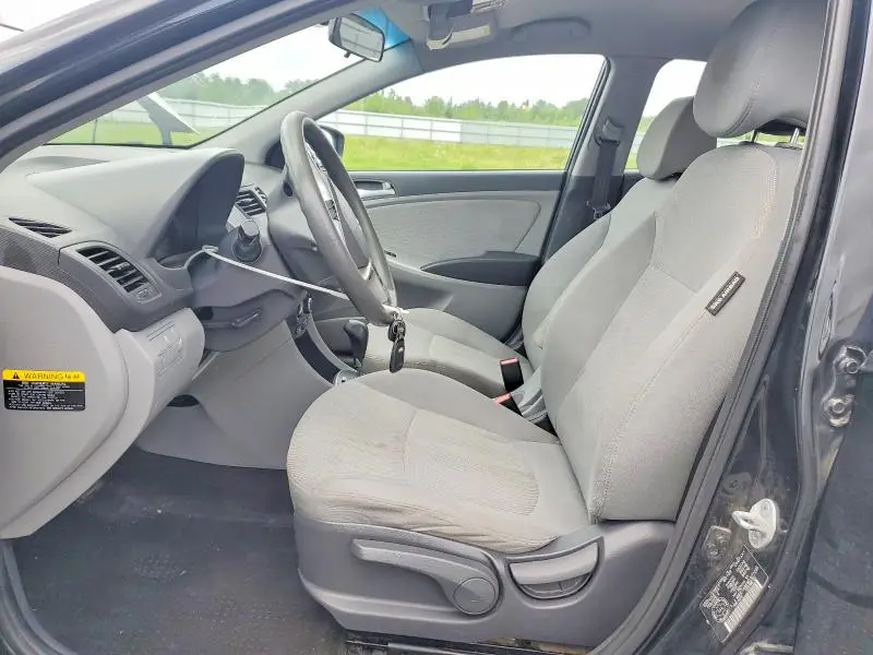 2014 HYUNDAI ACCENT GLS  