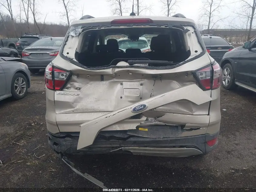 2018 FORD ESCAPE SE