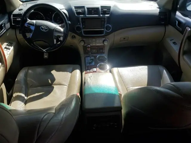 2013 TOYOTA HIGHLANDER LIMITED  