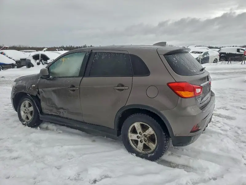 2019 MITSUBISHI RVR SE  