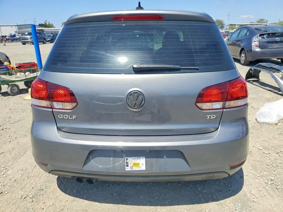 2014 VOLKSWAGEN GOLF   