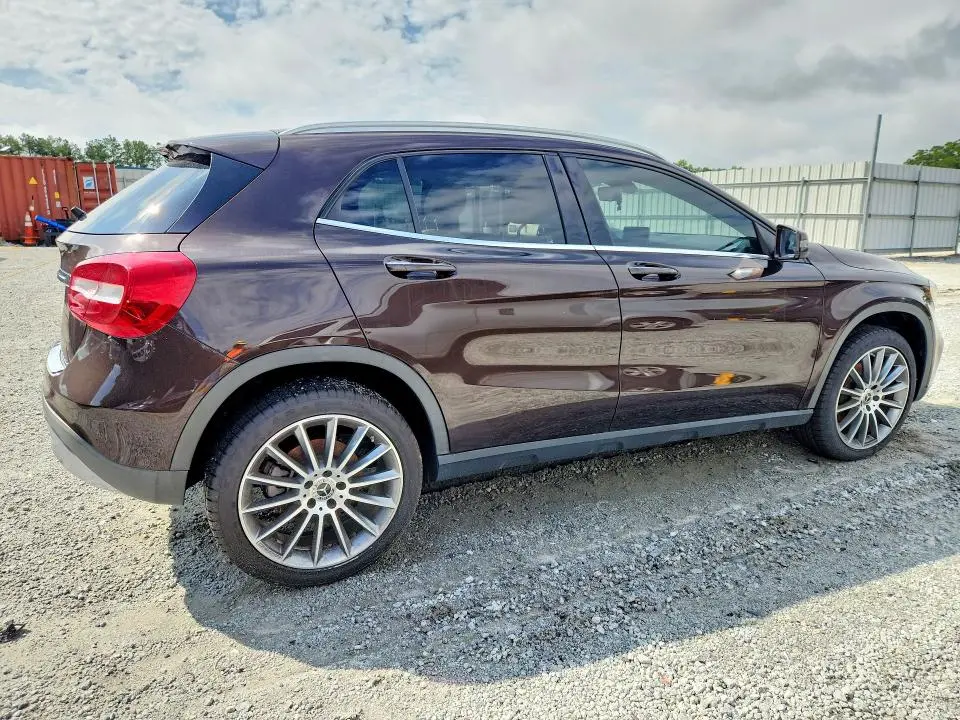 2018 MERCEDES-BENZ GLA 250  