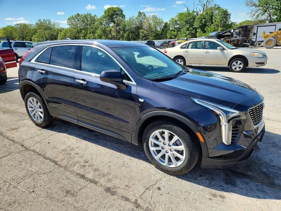 2023 CADILLAC XT4 LUXURY  