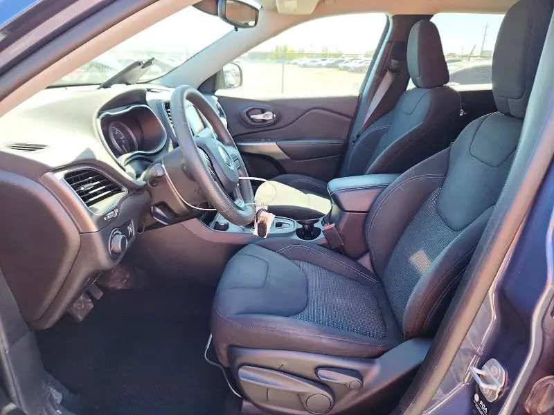 2021 JEEP CHEROKEE LATITUDE  