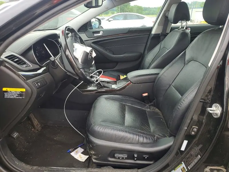 2014 KIA CADENZA   