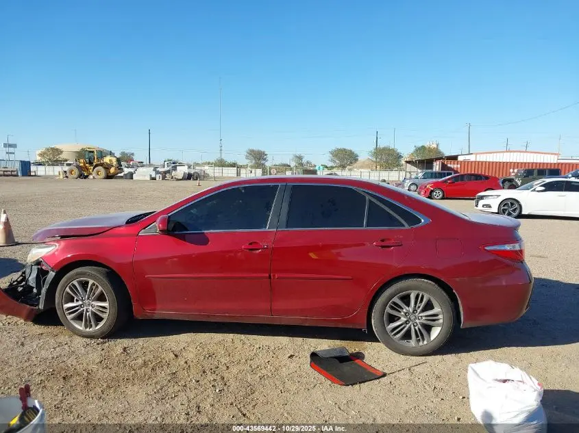 2017 TOYOTA CAMRY SE