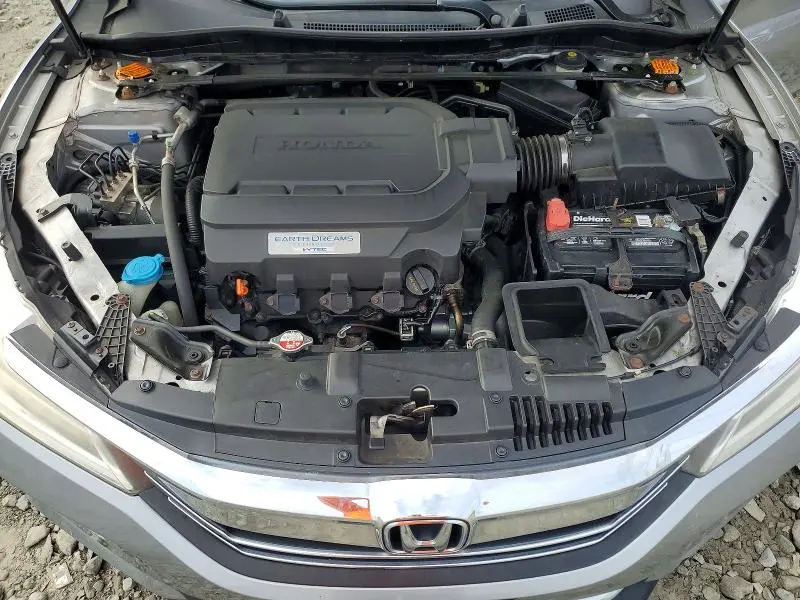 2016 HONDA ACCORD TOURING  