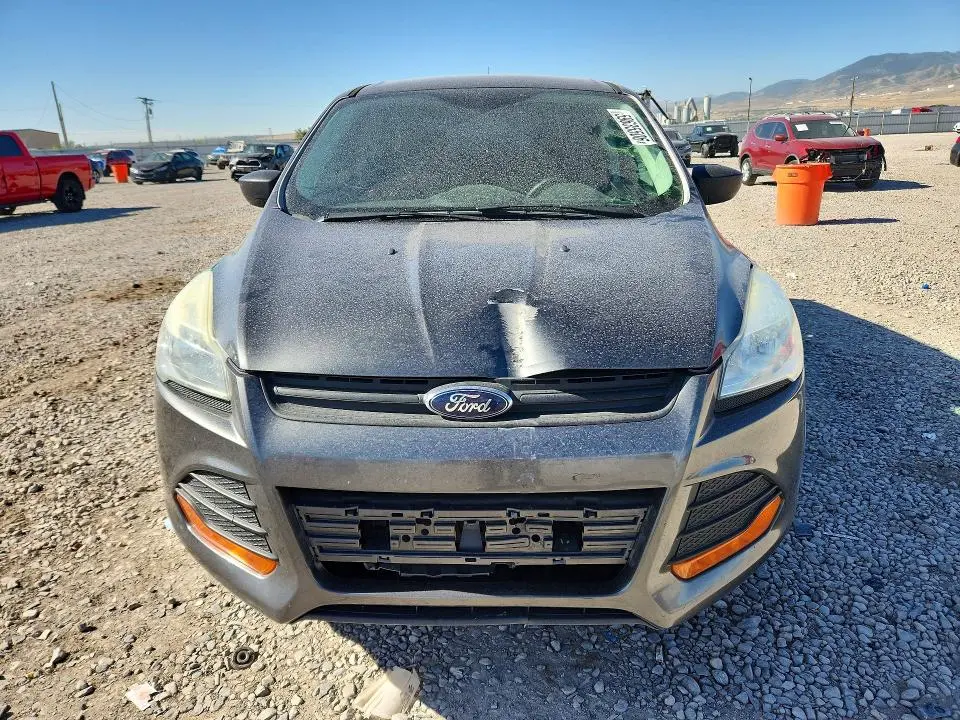 2016 FORD ESCAPE S  