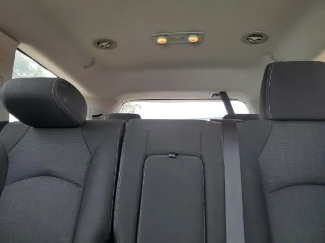 2016 CHEVROLET TRAVERSE LT  