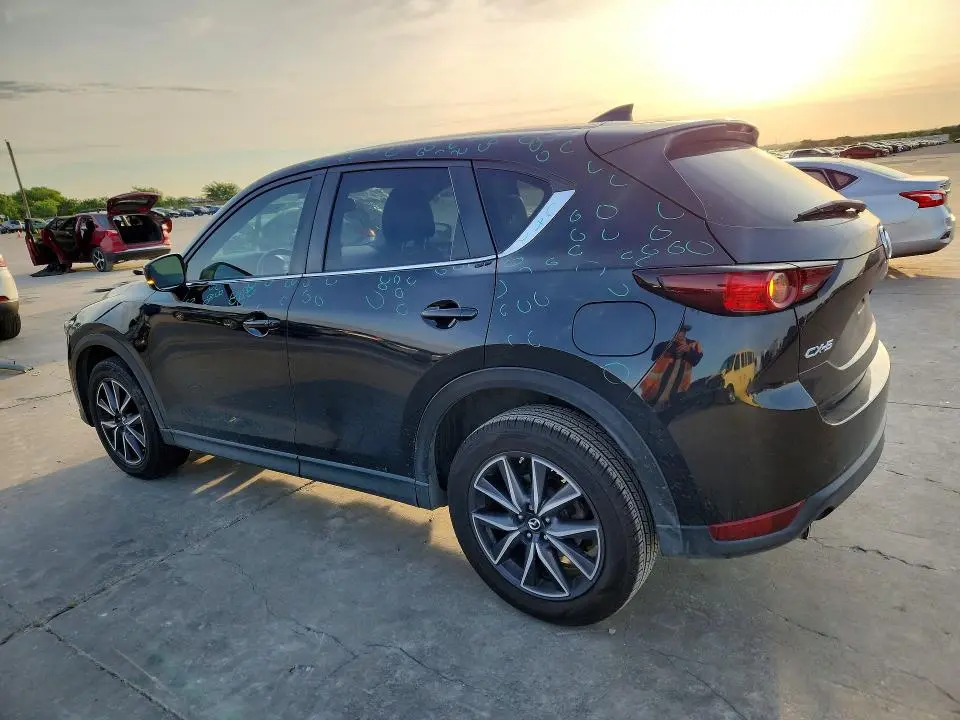 2018 MAZDA CX-5 TOURING  
