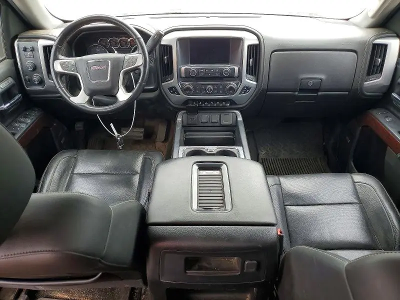 2018 GMC SIERRA K1500 SLT  