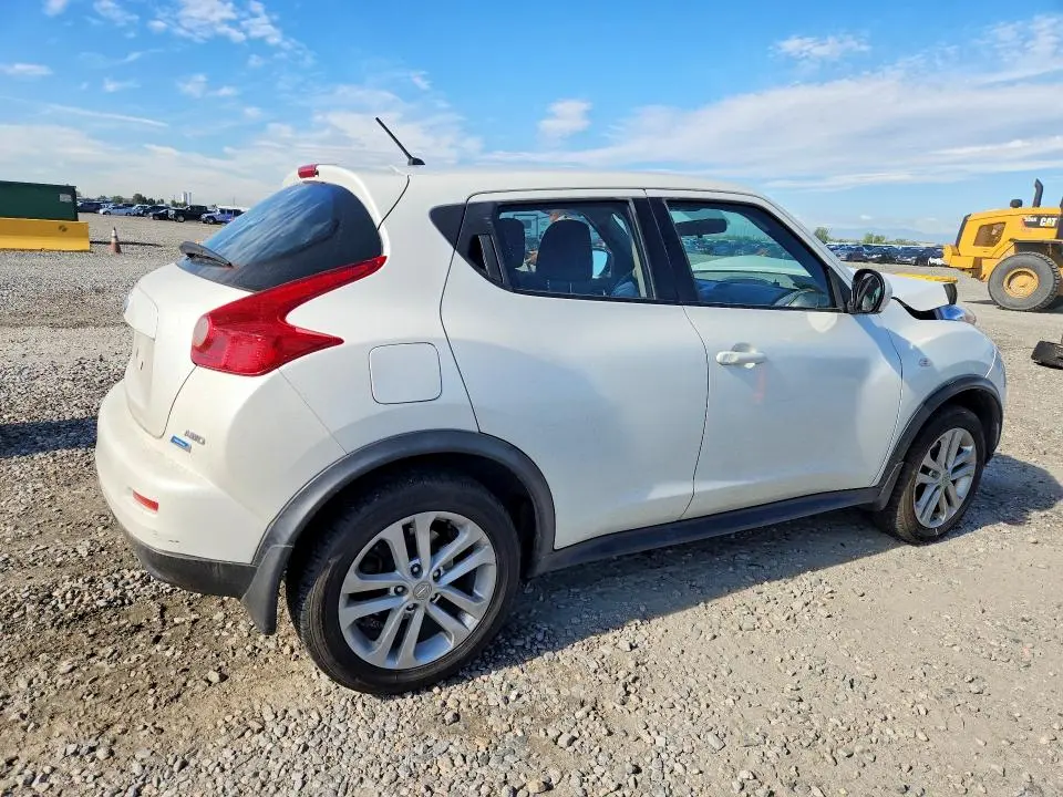 2013 NISSAN JUKE S  