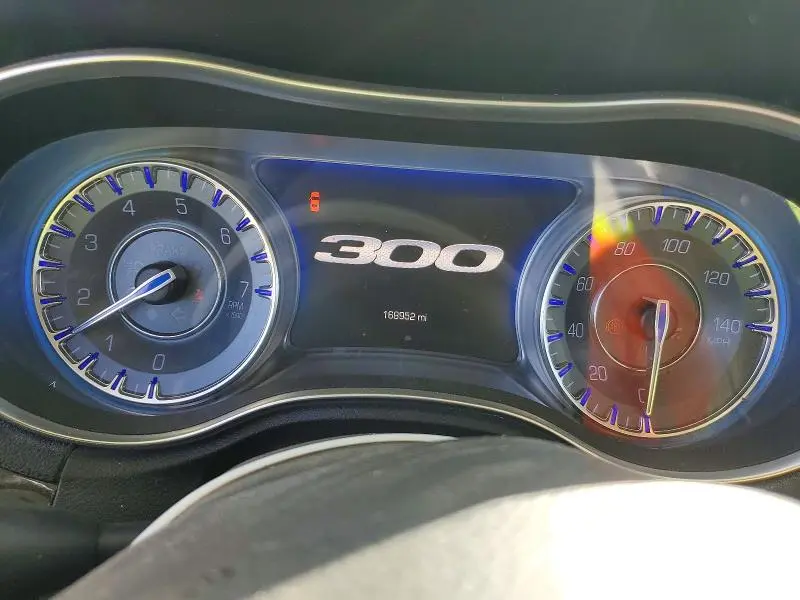 2015 CHRYSLER 300 LIMITED  