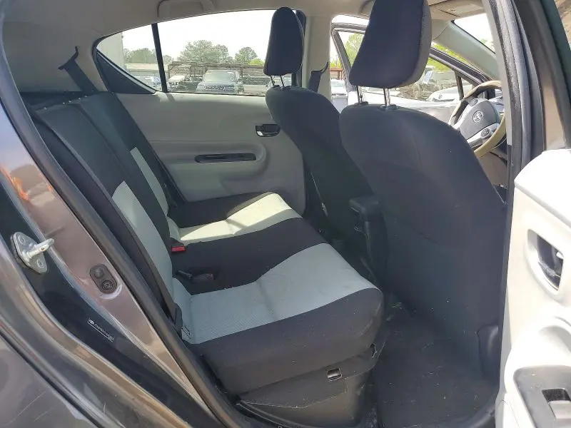 2012 TOYOTA PRIUS C TWO  