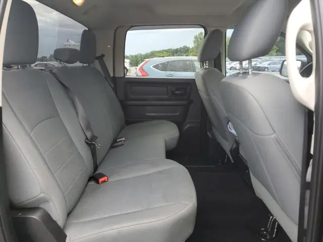 2016 RAM 1500 ST  