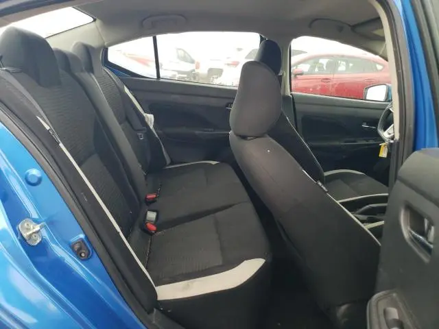 2021 NISSAN VERSA SV  