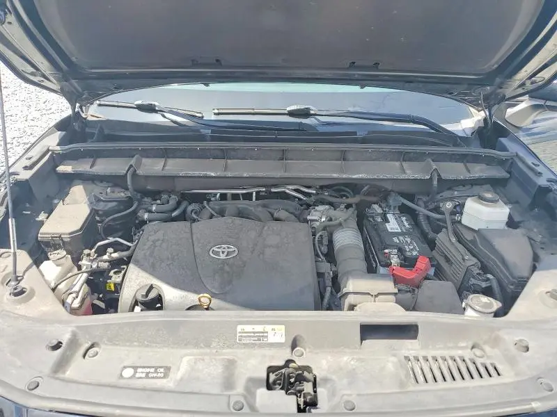 2021 TOYOTA HIGHLANDER XSE  