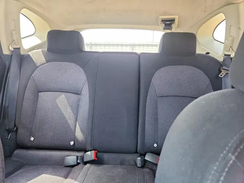2010 NISSAN ROGUE S  