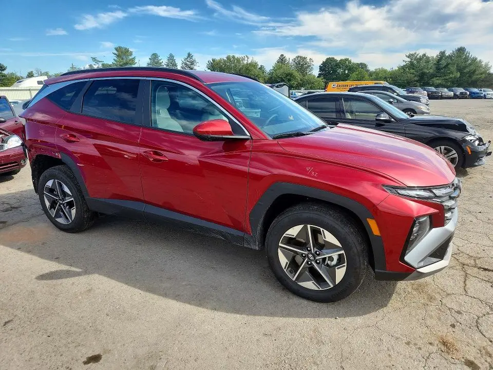 2026 HYUNDAI TUCSON SEL  