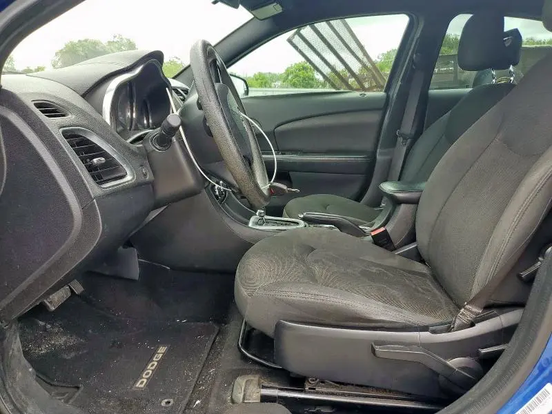 2014 DODGE AVENGER SE  