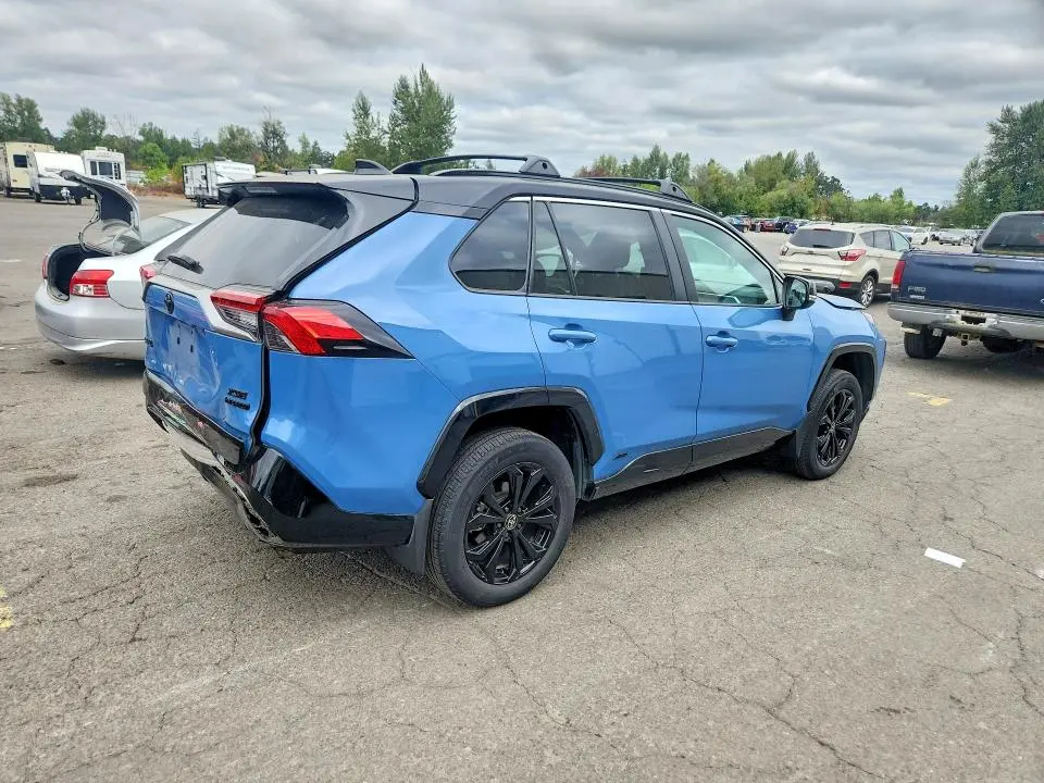 2024 TOYOTA RAV4 XSE  