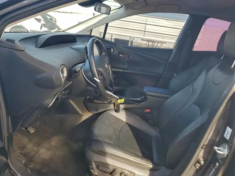 2021 TOYOTA PRIUS PRIME LE  