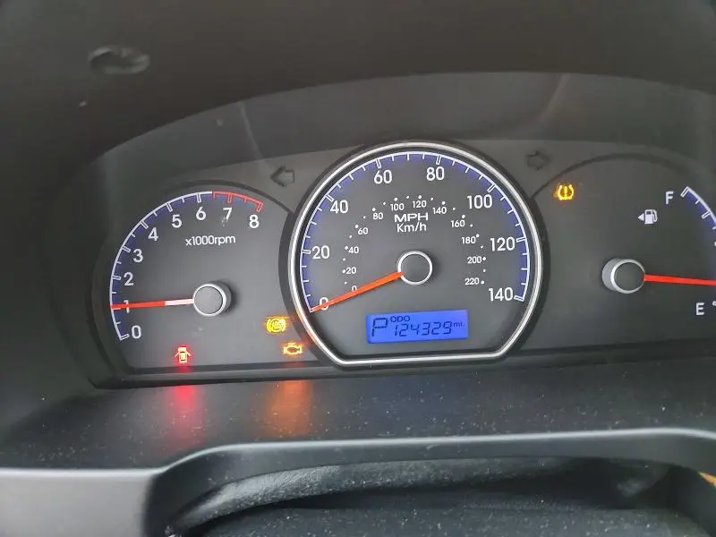 2010 HYUNDAI ELANTRA BLUE  