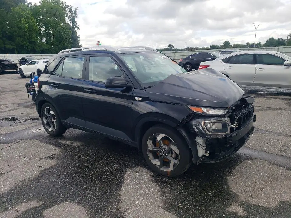 2024 HYUNDAI VENUE SEL  