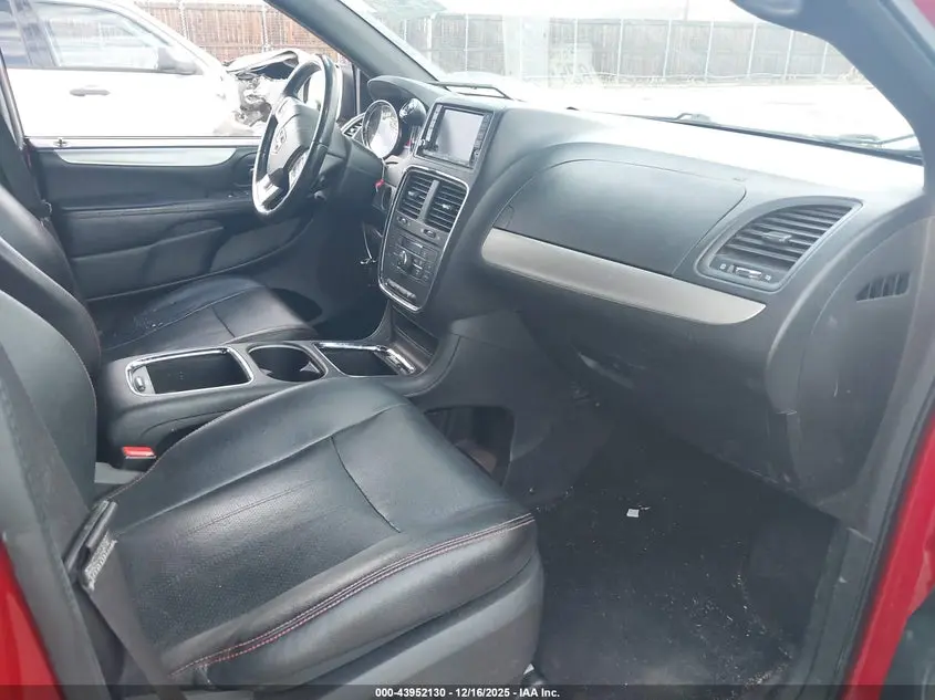 2016 DODGE GRAND CARAVAN R/T