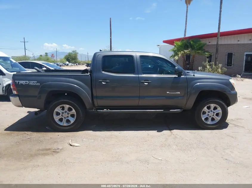 2015 TOYOTA TACOMA BASE V6