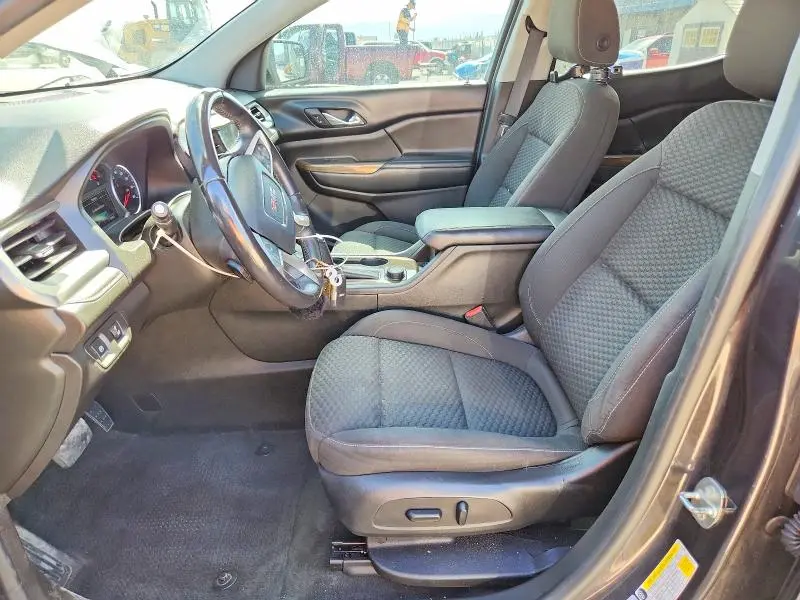 2017 GMC ACADIA SLE  
