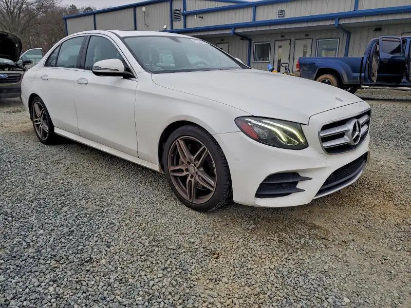 2017 MERCEDES-BENZ E 300  