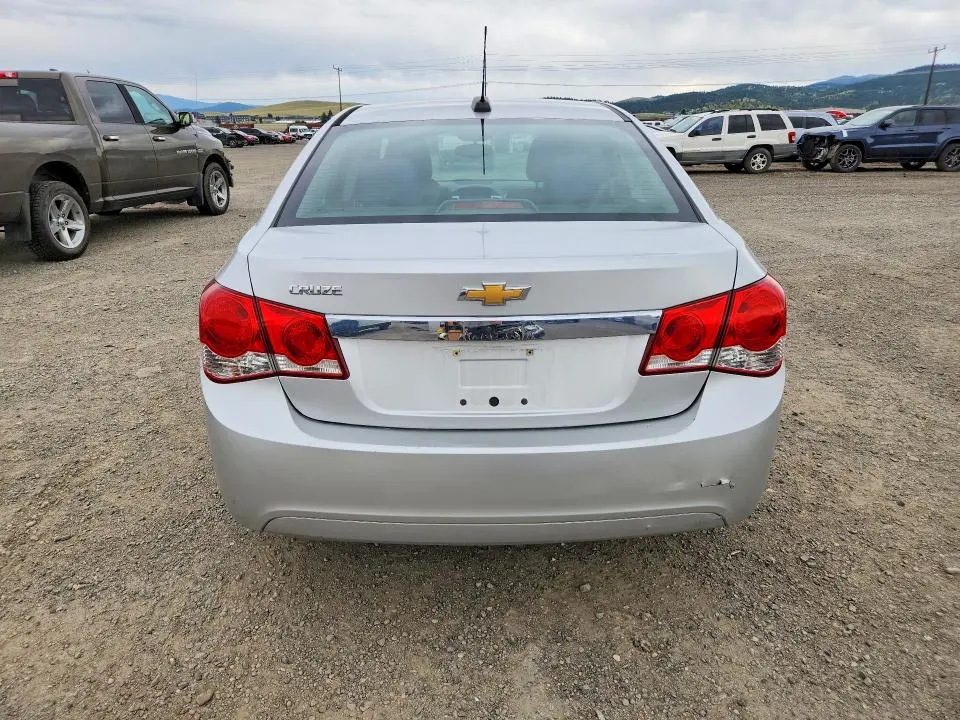 2015 CHEVROLET CRUZE LS  