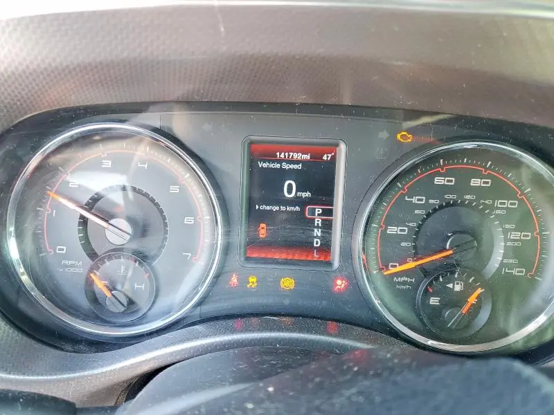 2012 DODGE CHARGER SE  