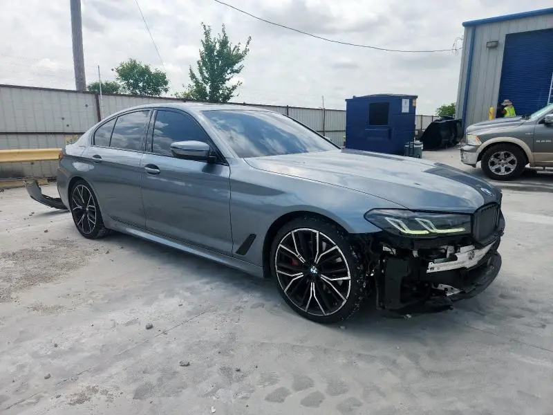 2022 BMW 530 I  