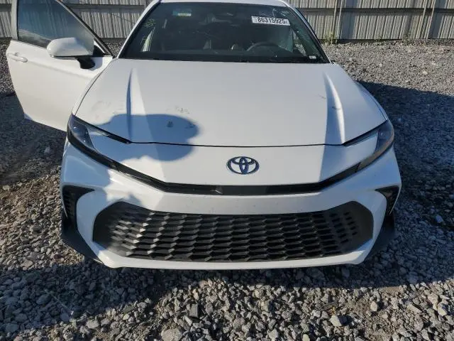 2025 TOYOTA CAMRY XSE